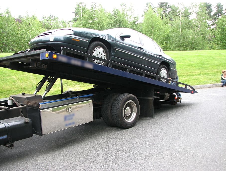 this image shows towing services in Newton, MA